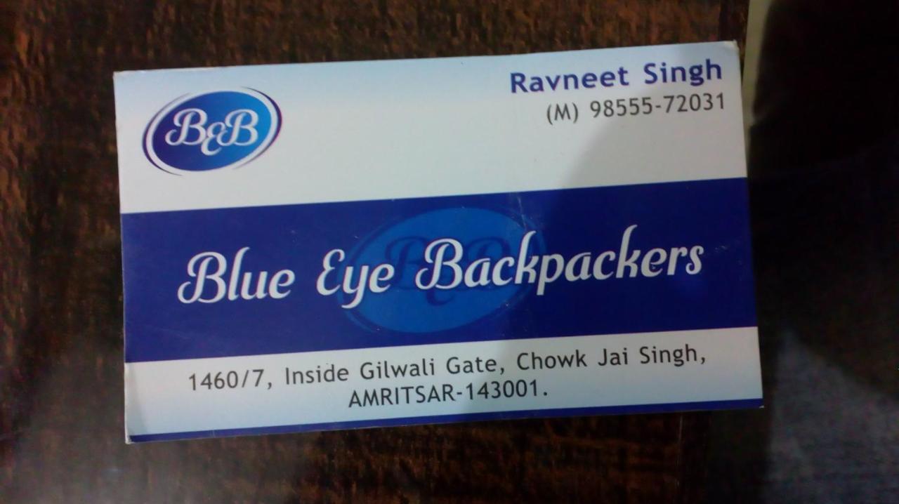 Blue Eye Backpackers Hostel Amritsar Bagian luar foto